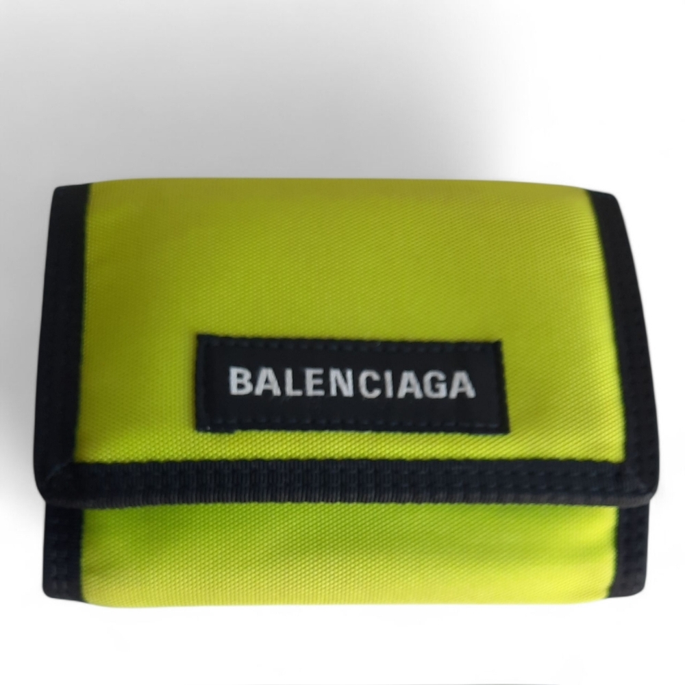 BALENCIAGA Acid Green Wallet Trifold Nylon Italy Zip Neon Yellow Black Luxury - Picture 4 of 13